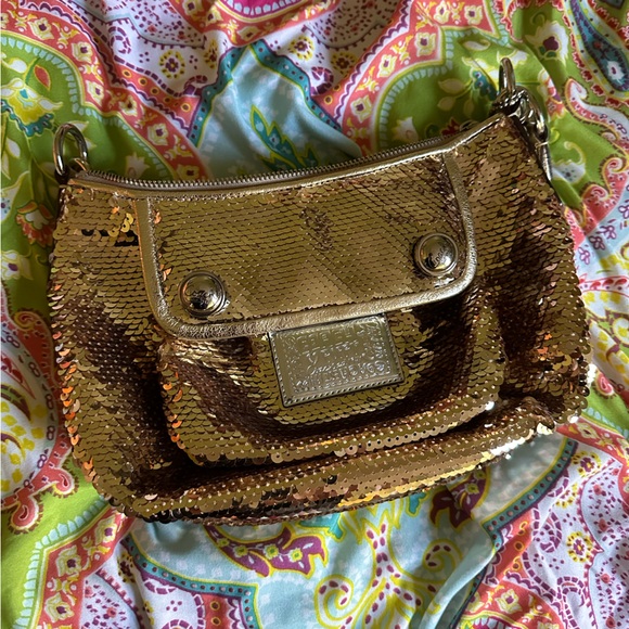 Coach Designer unique hard to find Gold Coach sequence purse, rare designer nwot - Picture 4 of 9